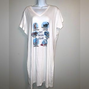 Cotton V-Neck “Cat Book Club” Nightshirt Sz M/L - Perfect For Cat & Book Lovers